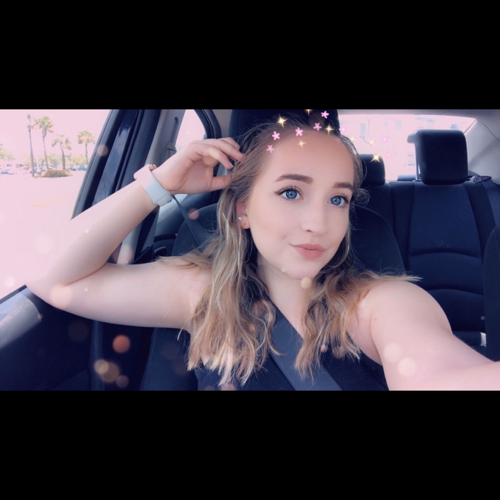 Meet your Posher, Grayson